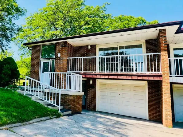 7 Snowhill Cres, Toronto, ON M1S 3T4