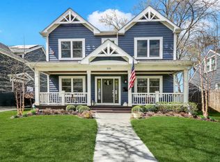231 Prairie Ave, Libertyville, IL