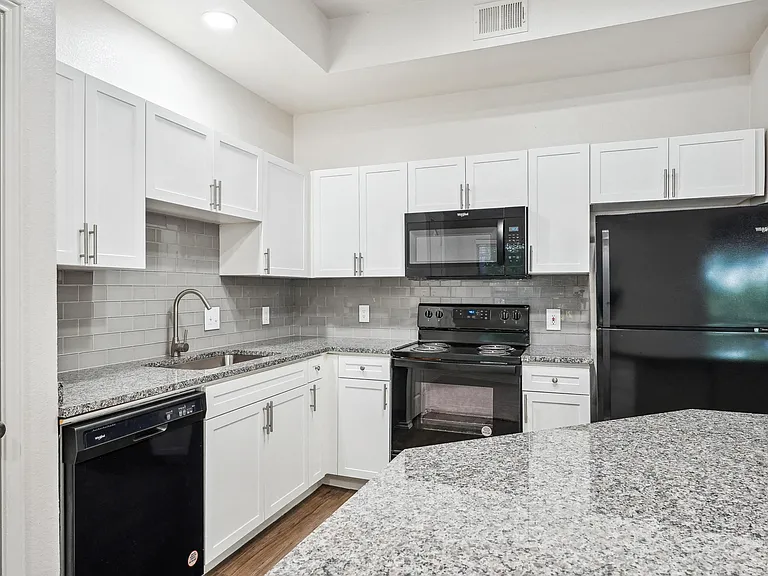 La Ventura Apartments, Plano, TX
