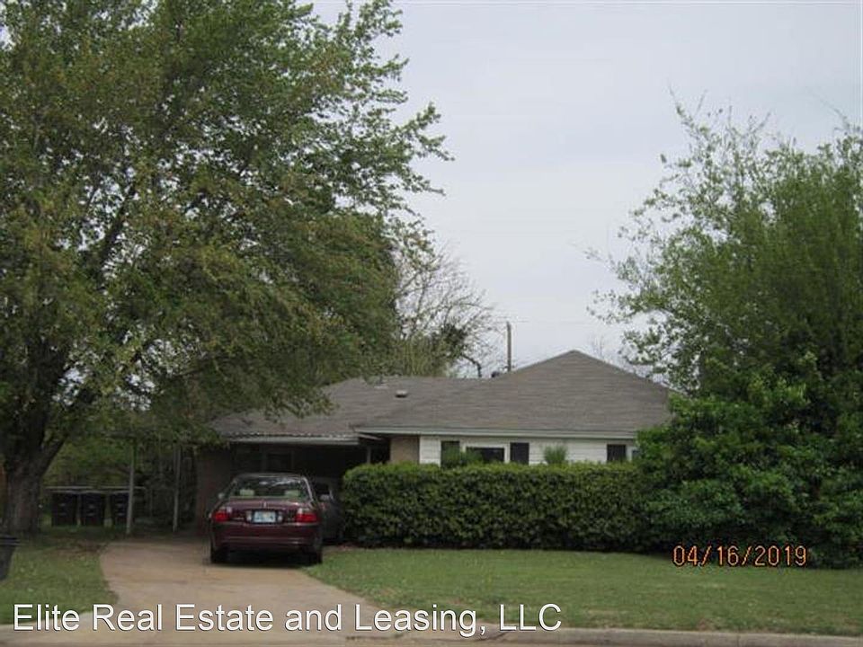 1st image of 801 Hampton Dr