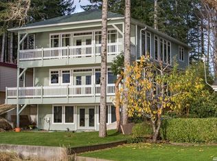 1660 E Island Lake Dr, Shelton, WA 98584