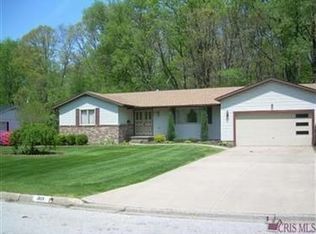 3029 Oakridge Dr, Stow, OH 44224