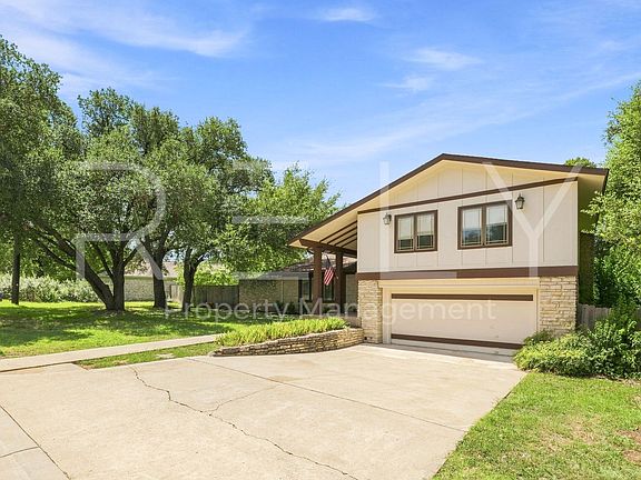 2nd image of 2404 Gabriel View Dr