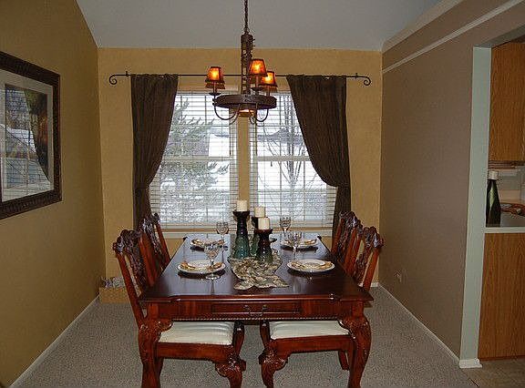 5th image of 1148 Village Ct