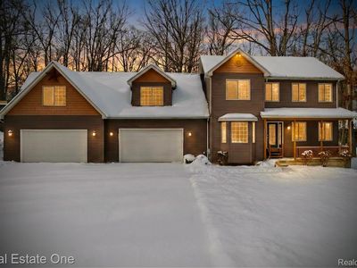 195 Corey Ln, Ortonville, MI, 48462