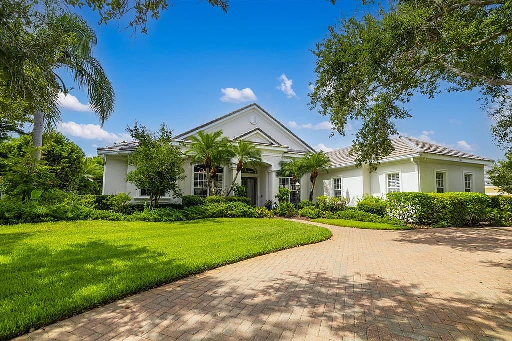 ハウス House  M.D 8844 Chatsworth Dr, Houston, TX 77024 | Zillow