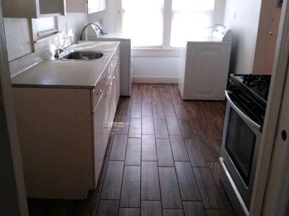 4th image of 309 W Ottawa Ave