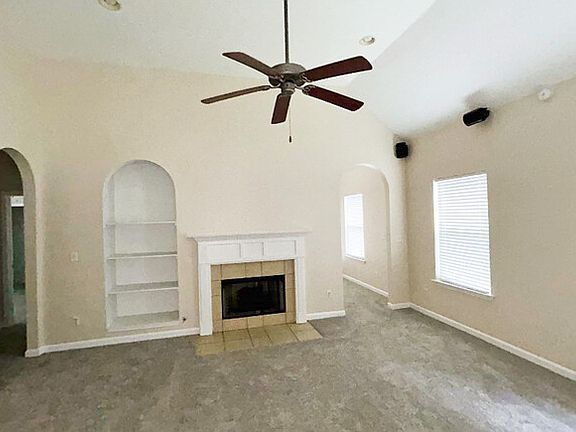 4th image of 273 Oxmoor Pl