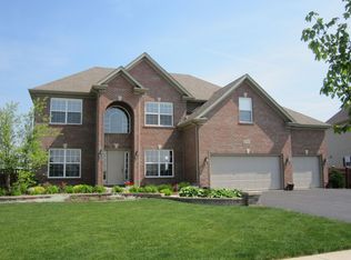 26840 Basswood Cir, Plainfield, IL 60585