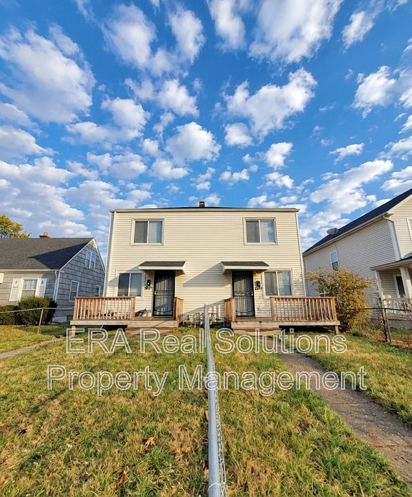 1st image of 1294 E 24th Ave