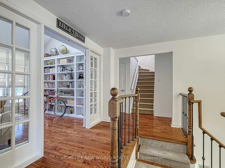 47 Hedgewood Dr — Photo 15