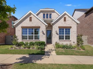 3313 The Commons Pkwy, Sachse, TX 75048