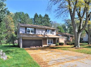 2995 Stanley Rd, Akron, OH 44333