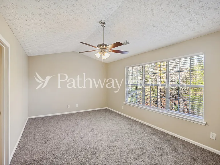 4922 Vireo Dr — Photo 16