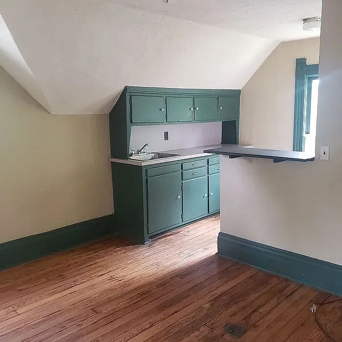 1 bed, $700 — Photo 4