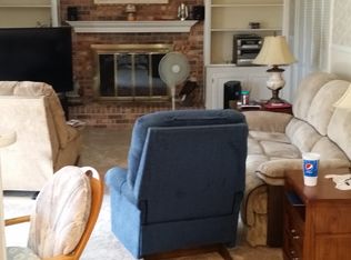 63 Kay Ln, Roanoke, AL 36274