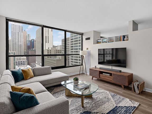 3rd image of 405 N Wabash Ave Unit 1801
