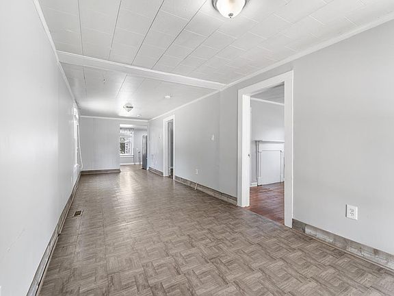 2nd image of 1220 Forest St