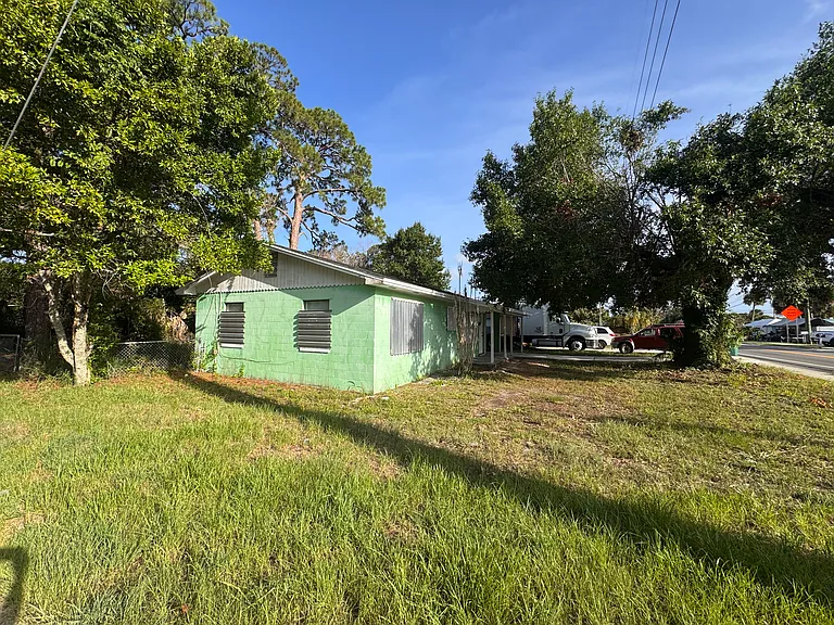 14 N Fiske Blvd — Photo 10