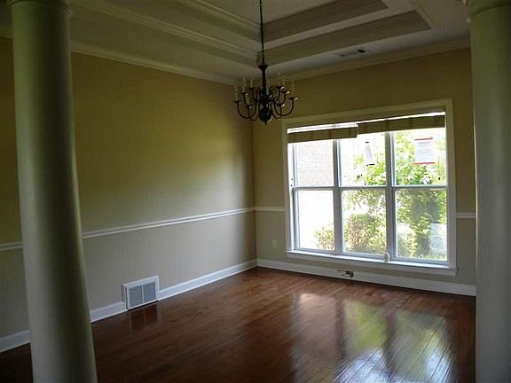 1199 Macon Hall Rd, Shelby, TN 38018