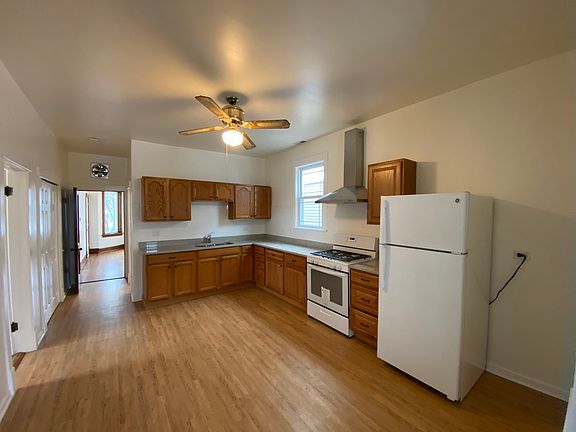 4th image of 3706 N Kimball Ave #2