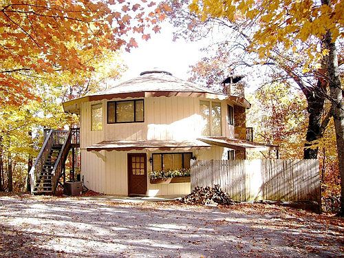 1st image of 1434 Garrett Pl