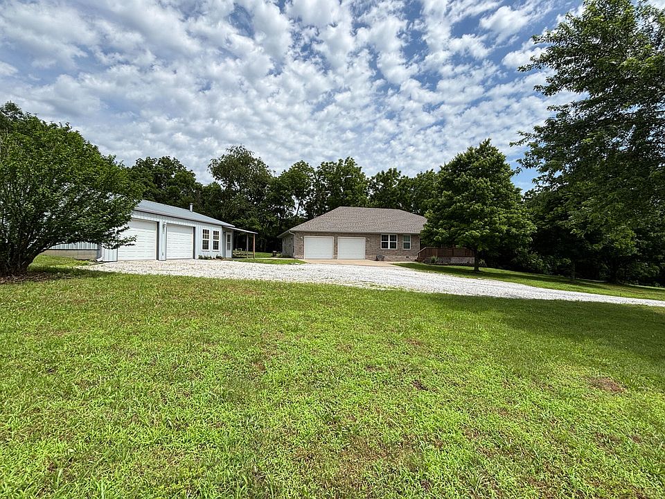 1st image of 3702 Round House Road