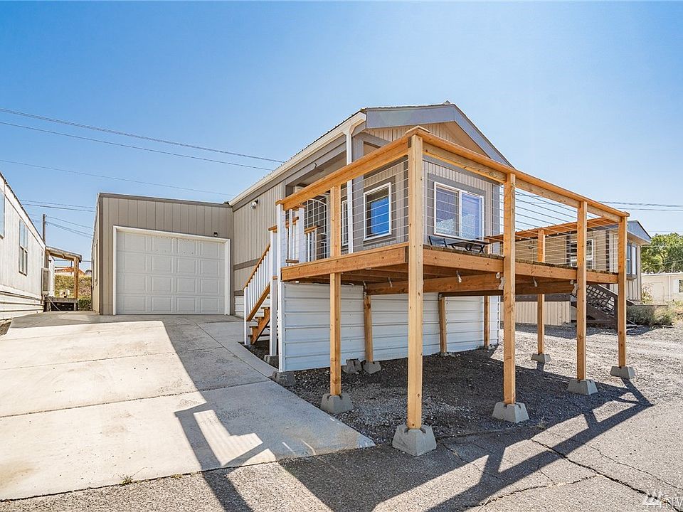 1st image of 1910 W Marina Dr Space 42
