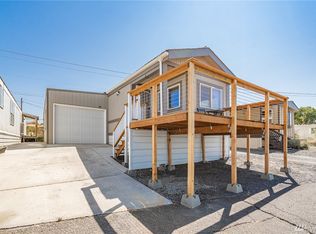 1910 W Marina Dr SPACE 42, Moses Lake, WA 98837
