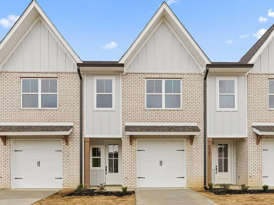 8851 James Creek Dr
