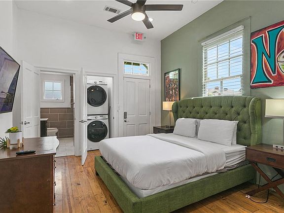 4th image of 604-606 S Genois St