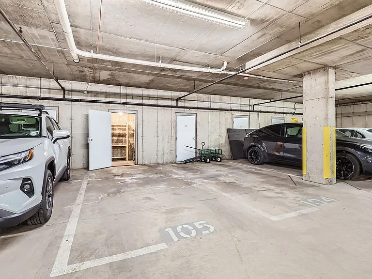 2100 N Humboldt St #105 — Photo 8