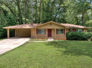 4723 Garrett Dr SW, Mableton, GA 30126