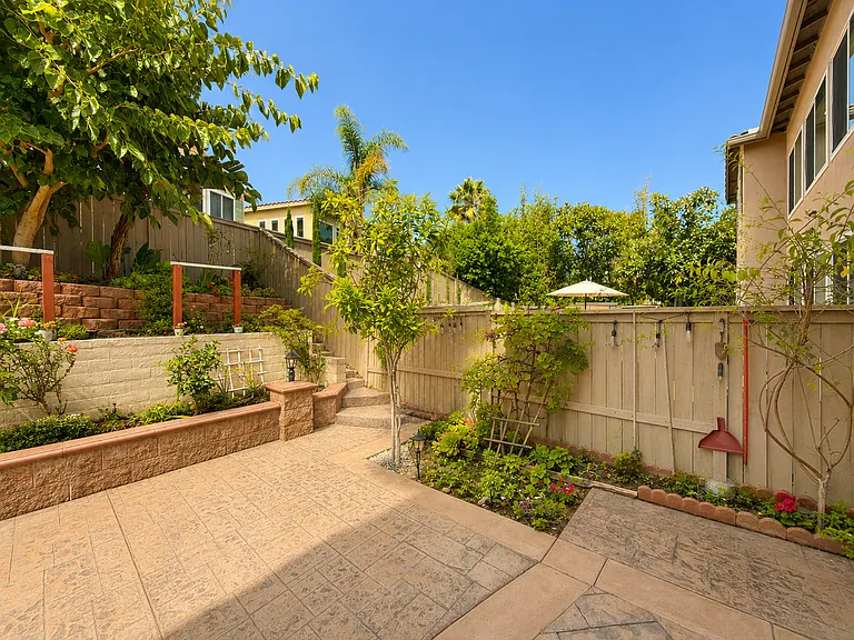 3574 Torrey View Ct — Photo 36