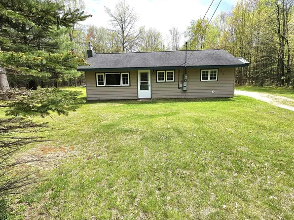 2148 Georgia Edna Ln, Prescott, MI 48756