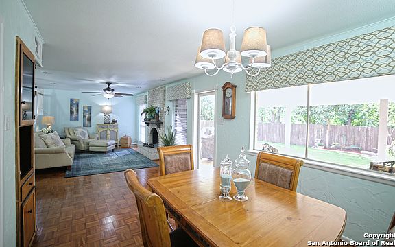4th image of 11015 Whisper Valley St