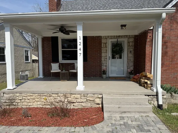 1247 Sunnymeade Dr, Nashville, TN 37216