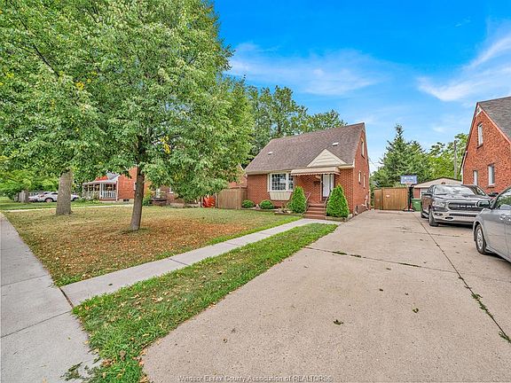 5th image of 2187 Girardot St