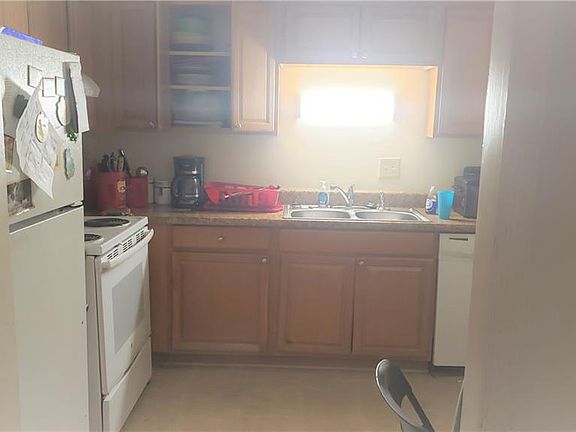 5th image of 321 Advocate Ct Unit F
