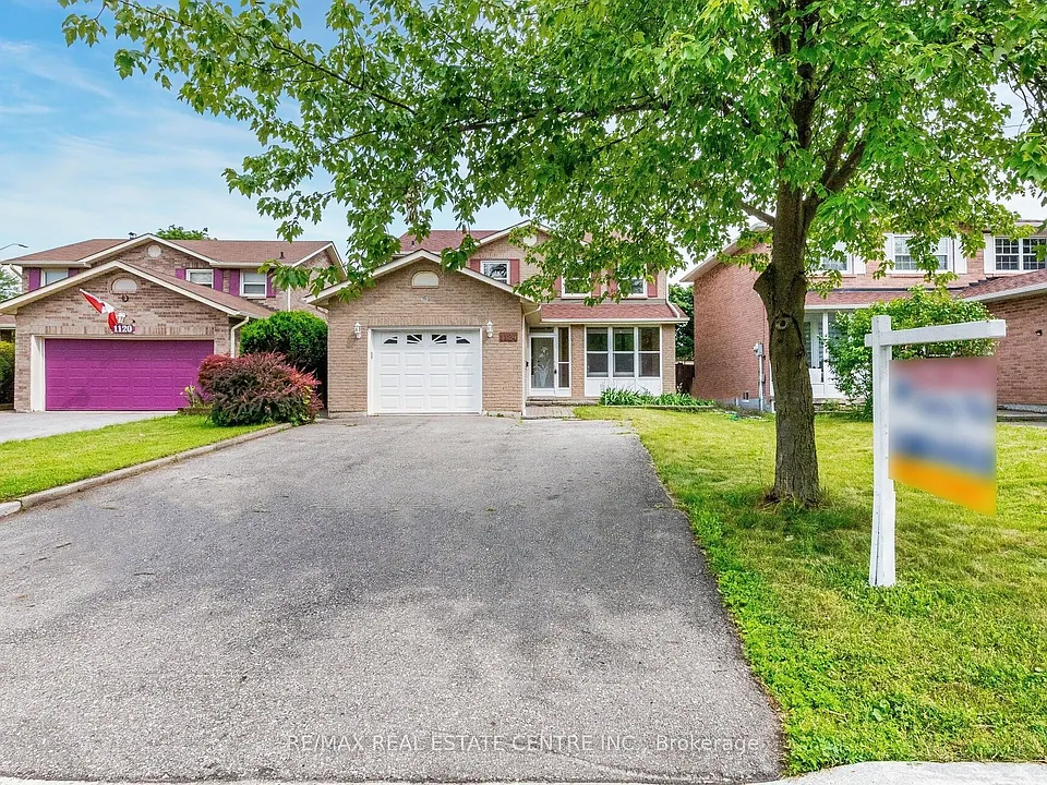 1124 Shagbark Cres
