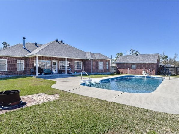 1332 Lawton Dr, Sulphur, LA 70665