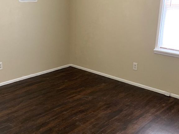 4th image of 3415 E 18th St