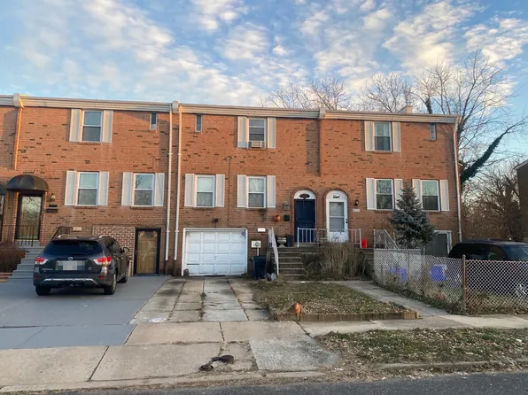 8022 Lindbergh Blvd, Philadelphia, PA 19153