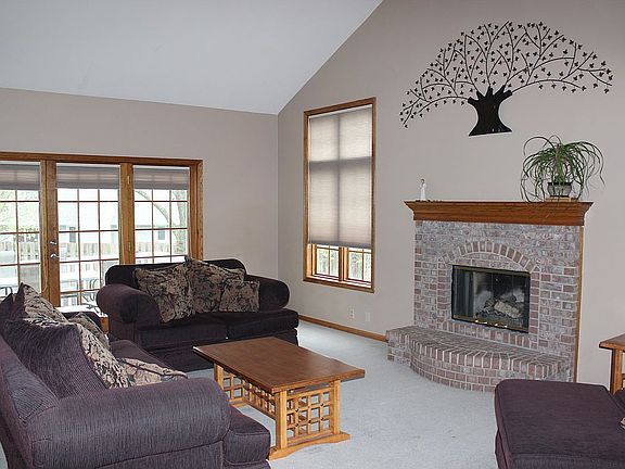 4th image of 4711 Browning Ct