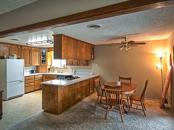 5th image of 6584 Paso Dr
