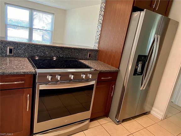 3rd image of 1018 Wyomi Dr