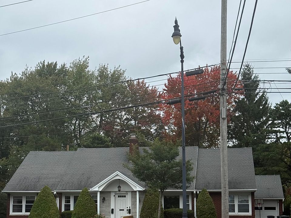 1st image of 1145-1147 E Broad St