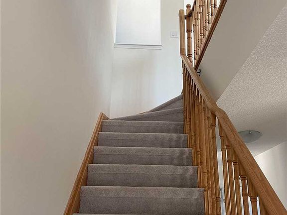 3rd image of 138 Village Gate Dr