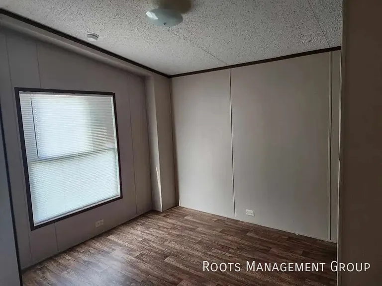 310 Scobey Ave #314 — Photo 8