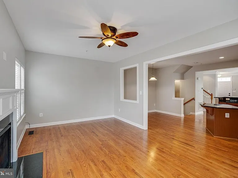 9684 Atterbury Ln — Photo 17